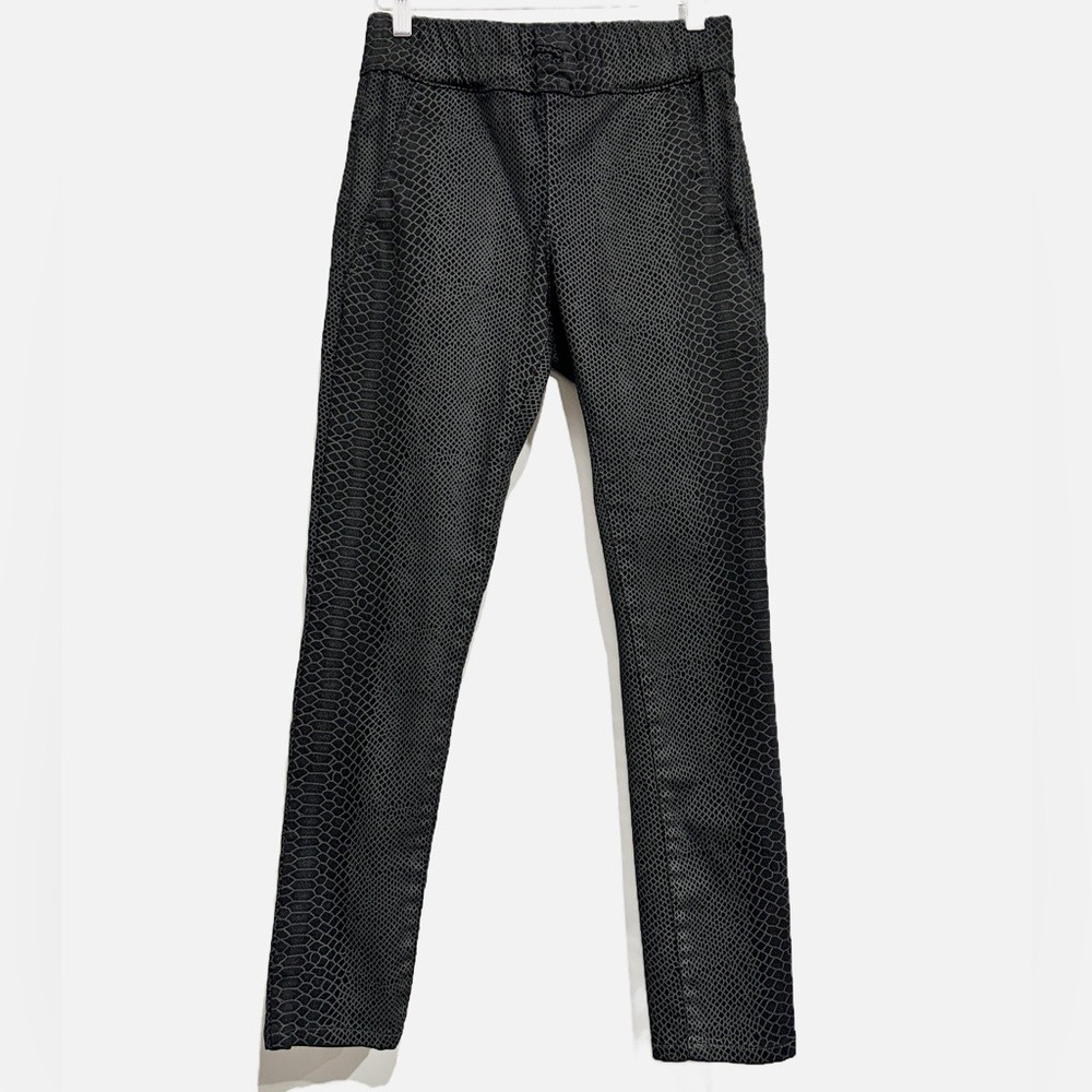 Bevy Flog Shely Black Python Pants Size 24‎